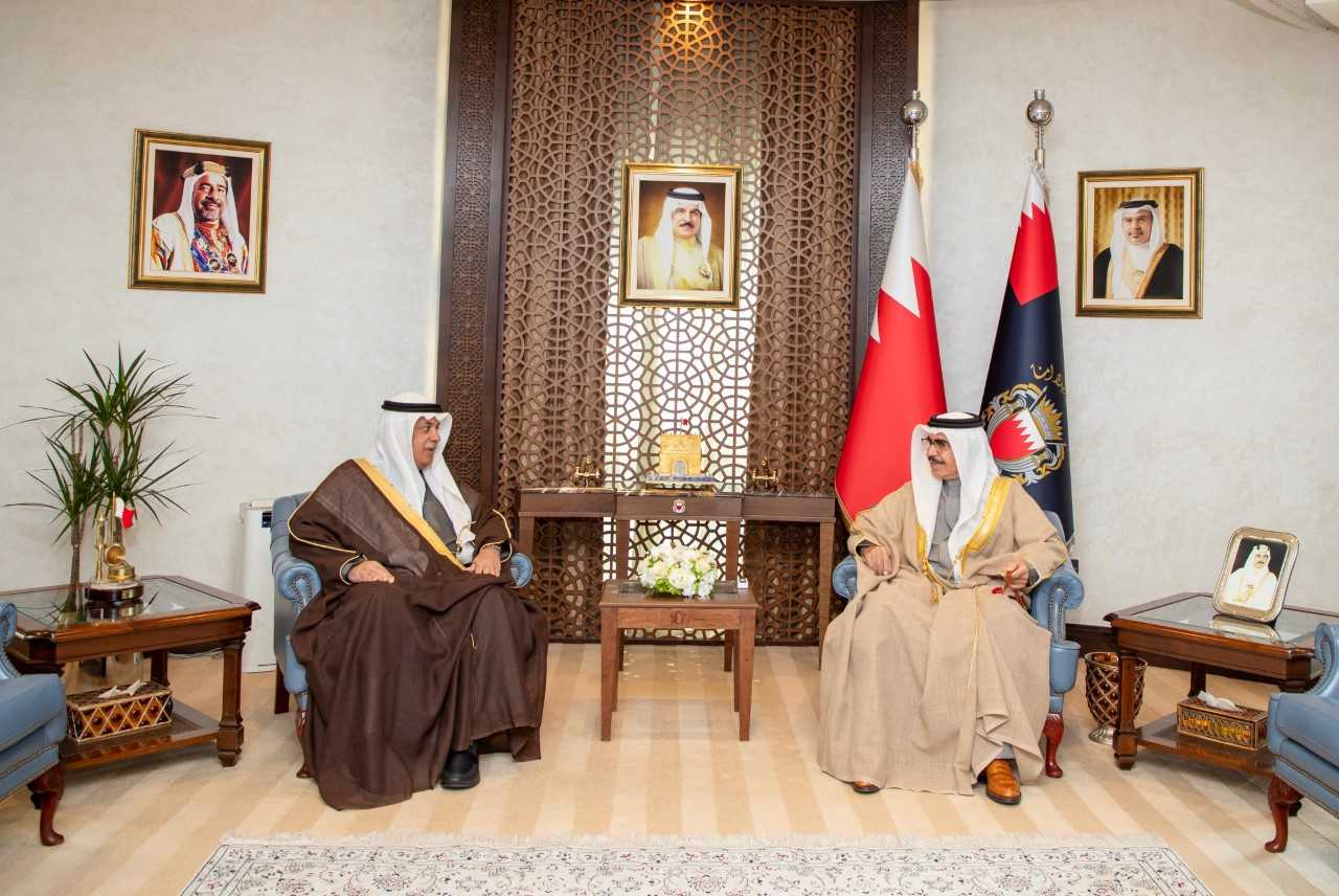 معالي وزير الداخلية يبحث مع سفير البحرين لدى تونس تطوير التعاون الأمني بين البلدين<